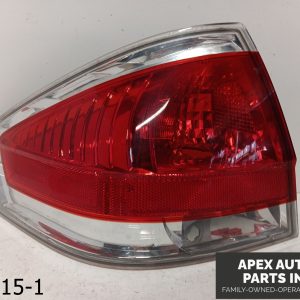 OEM 2008-2011 Ford Focus 2.0L Tail Light Assembly Left LH Chrome Trim
