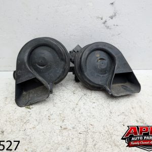 OEM 2008 Mercedes GL450 4.6L LOW & HIGH NOTE HORN SET x2