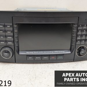 OEM 2008 Mercedes ML350 3.5L Navigation Screen Radio Receiver Display CD