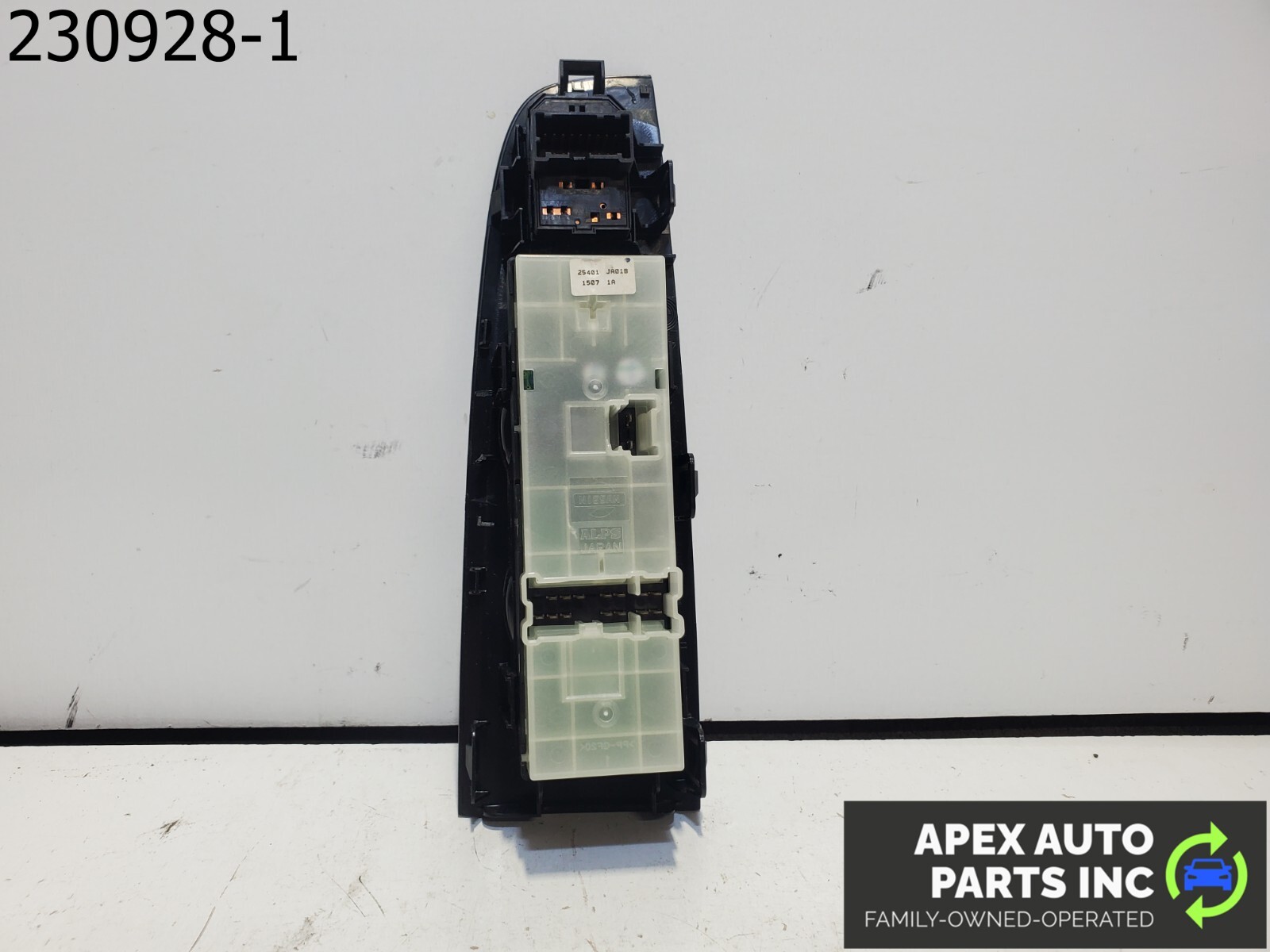 OEM 2008 Nissan Altima Driver Left Door Master Power Window Switch - Image 6