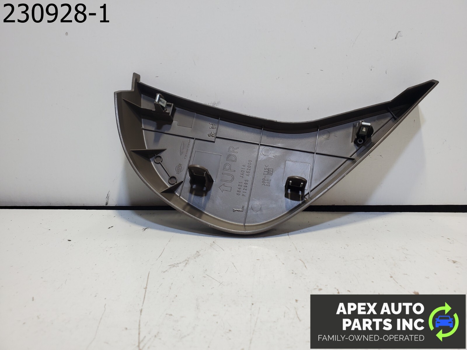 OEM 2008 Nissan Altima Passenger RH Dash End Cap Used 68421JA01C - Image 6