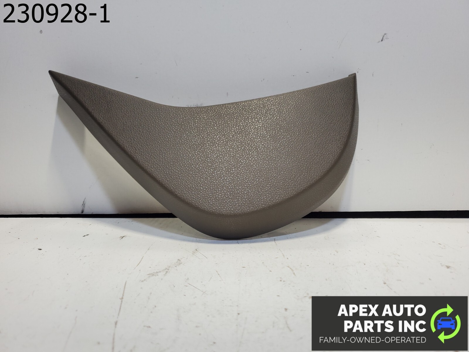 OEM 2008 Nissan Altima Passenger RH Dash End Cap Used 68421JA01C