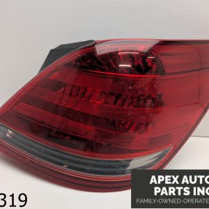 OEM 2008 Toyota Avalon 3.5L Passenger Right RH Tail Light