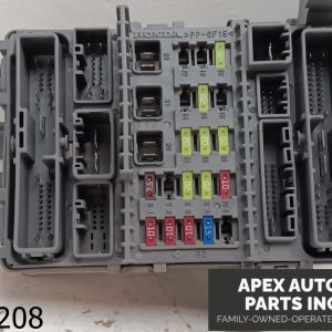 OEM 2009 Acura TSX 2.4L Driver's Cabin Interior Fuse Relay Box