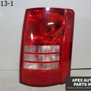 OEM 2009 Chrysler Town & Country 3.8L Right Passenger Tail Light 4617L