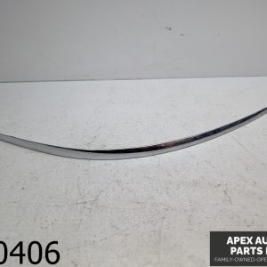 OEM 2009 Mercedes E320 3.0L FRONT DRIVER SIDE BUMPER TRIM