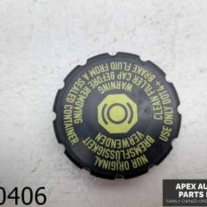 OEM 2009 Mercedes E320 3.0L Master Brake Fluid Cap
