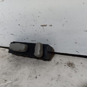 OEM 2010-2013 Buick LaCrosse 2.4L FRONT PASSENGER SEAT LUMBAR SWITCH 25974715