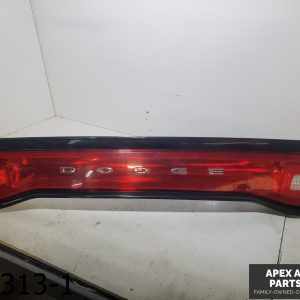 OEM 2011-2014 Dodge Charger 5.7L TRUNK CENTER TAIL LIGHT LAMP LED 57010652