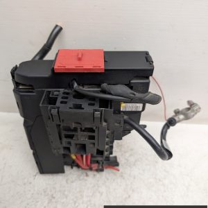 OEM 2012 Mercedes C300 3.0L Fuse Relay Box Junction Terminal Connector