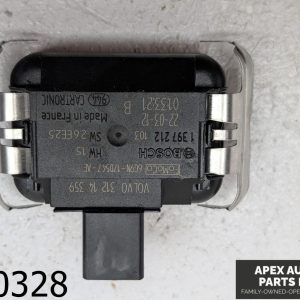 OEM 2012 Volvo S60 2.5L RAIN SENSOR