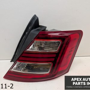 OEM 2013-2019 Ford Taurus 3.5L Right Passenger Side Tail Light Assembly
