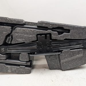 OEM 2013 Hyundai Santa Fe 2.4L EMERGENCY JACK TOOL KIT W/FOAM