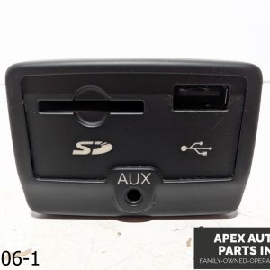 OEM 2014-2017 Fiat 500 1.4L Auxiliary Usb Port Socket