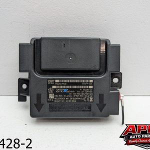 OEM 2014 Jeep Cherokee 2.4L POWER LIFT GATE KEYLESS ENTRY MODULE