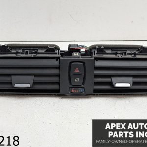 OEM 2015 BMW 328i 2.0L   DASH CENTER AIR VENT