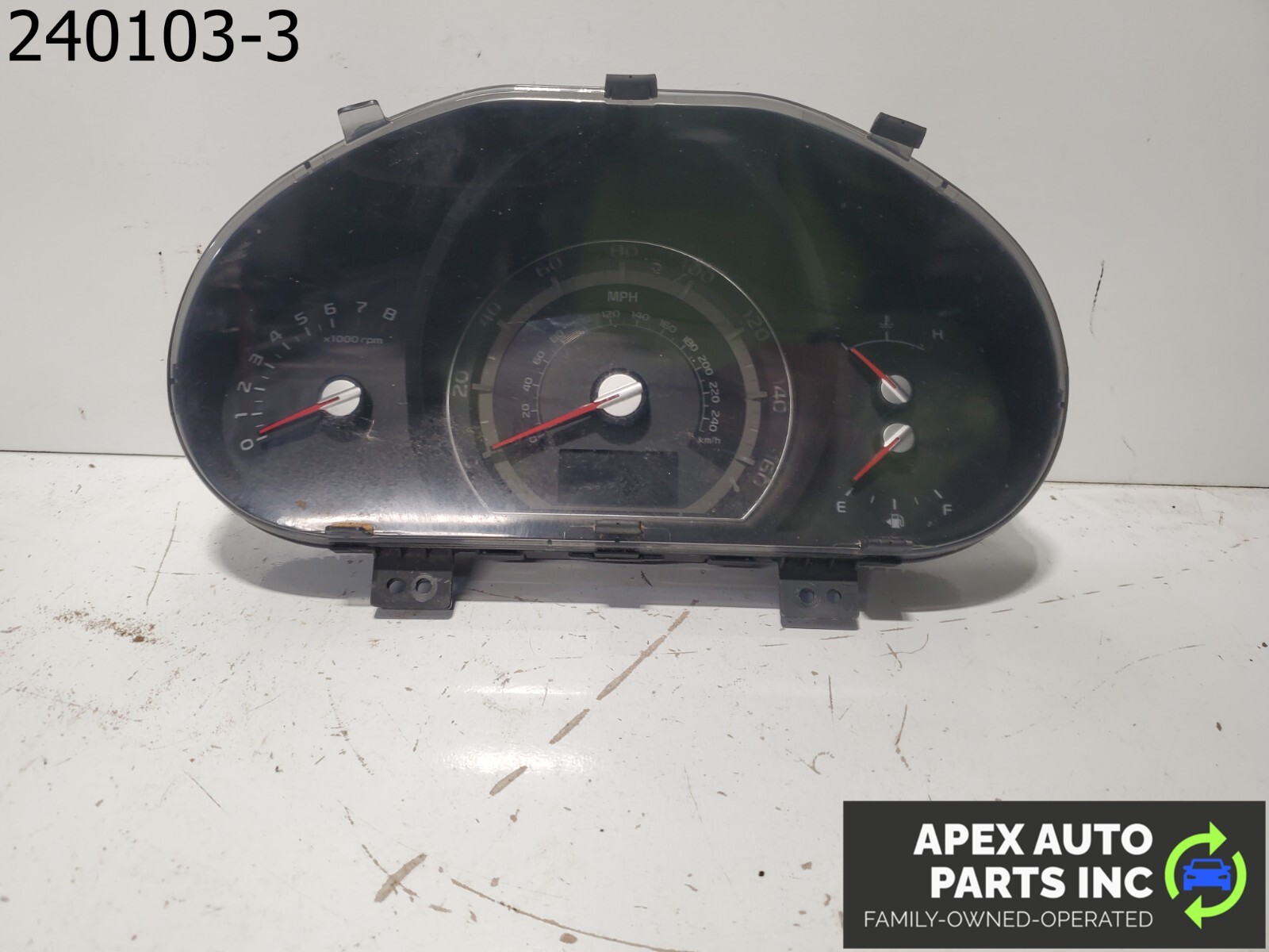OEM 2015 KIA Sportage Speedometer Cluster US Market Conventional Ignition