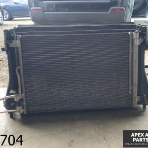 OEM 2015 Volkswagen GTI 2.0L Fan Motor Fan Assembly 5Q0121205AQ