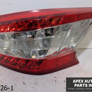 OEM 2016-2019 Nissan Sentra 1.8L Right Tail Light Assembly quarter panel mounted