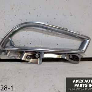 OEM 2016 Chevrolet Malibu 1.5L LEFT SIDE FOG LIGHT COVER TRIM