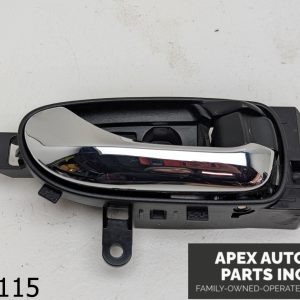 OEM 2016 Nissan Quest 3.5L Right Front Interior Door Handle
