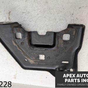 OEM 2017 Chevrolet Silverado 1500 5.3L Left Bumper Bracket