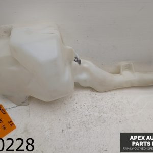 OEM 2017 Chevrolet Silverado 1500 5.3L WINDSHIELD WASHER RESERVOIR