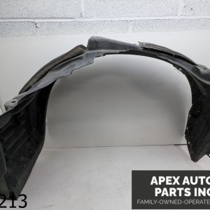 OEM 2019 Mitsubishi Outlander 2.0L FRONT RIGHT SIDE FENDER LINER SPLASH SHIELD