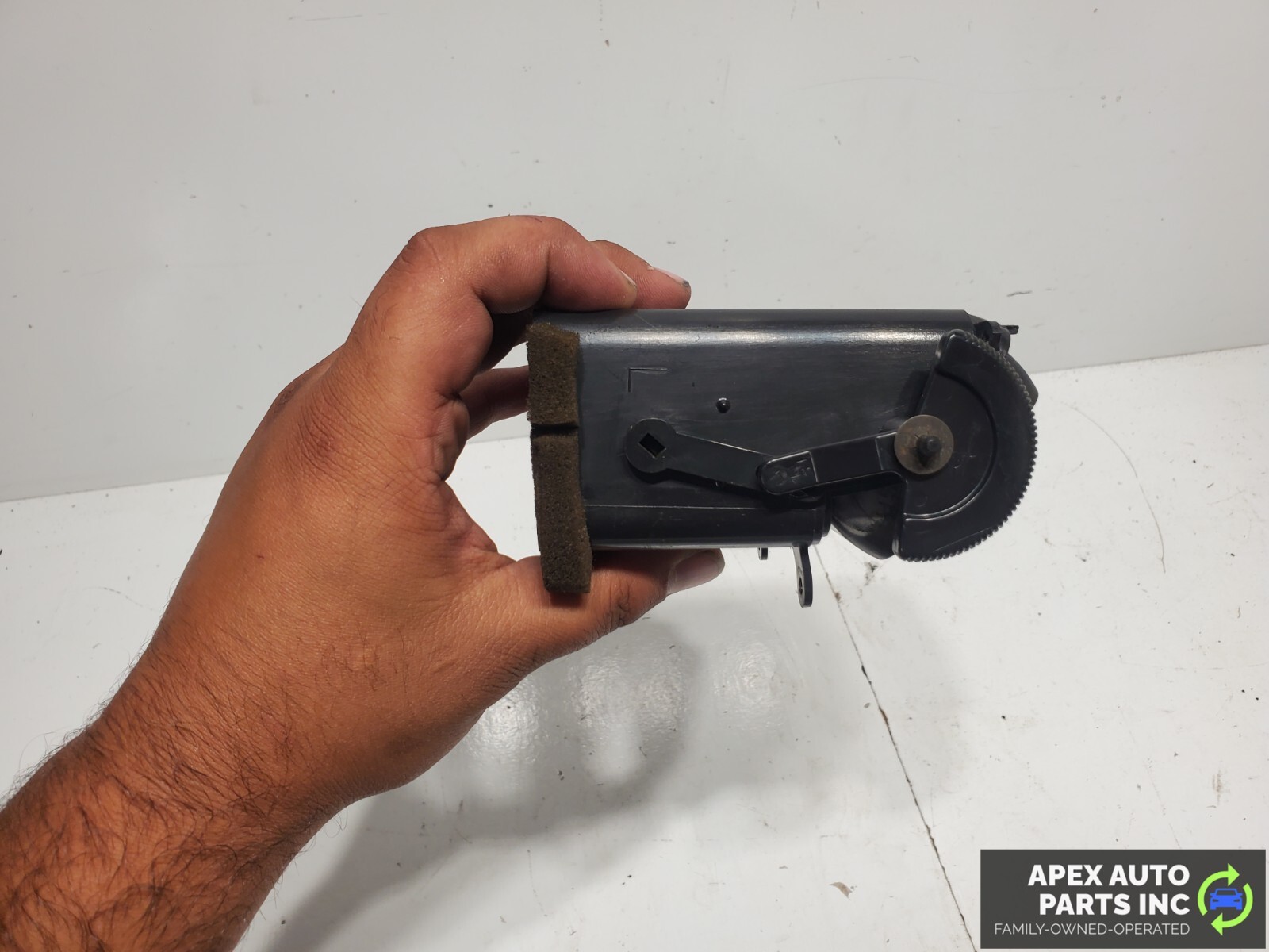 OEM 92-97 SUBARU SVX DASH FRONT RIGHT VENT TRIM COVER PANEL - Image 3