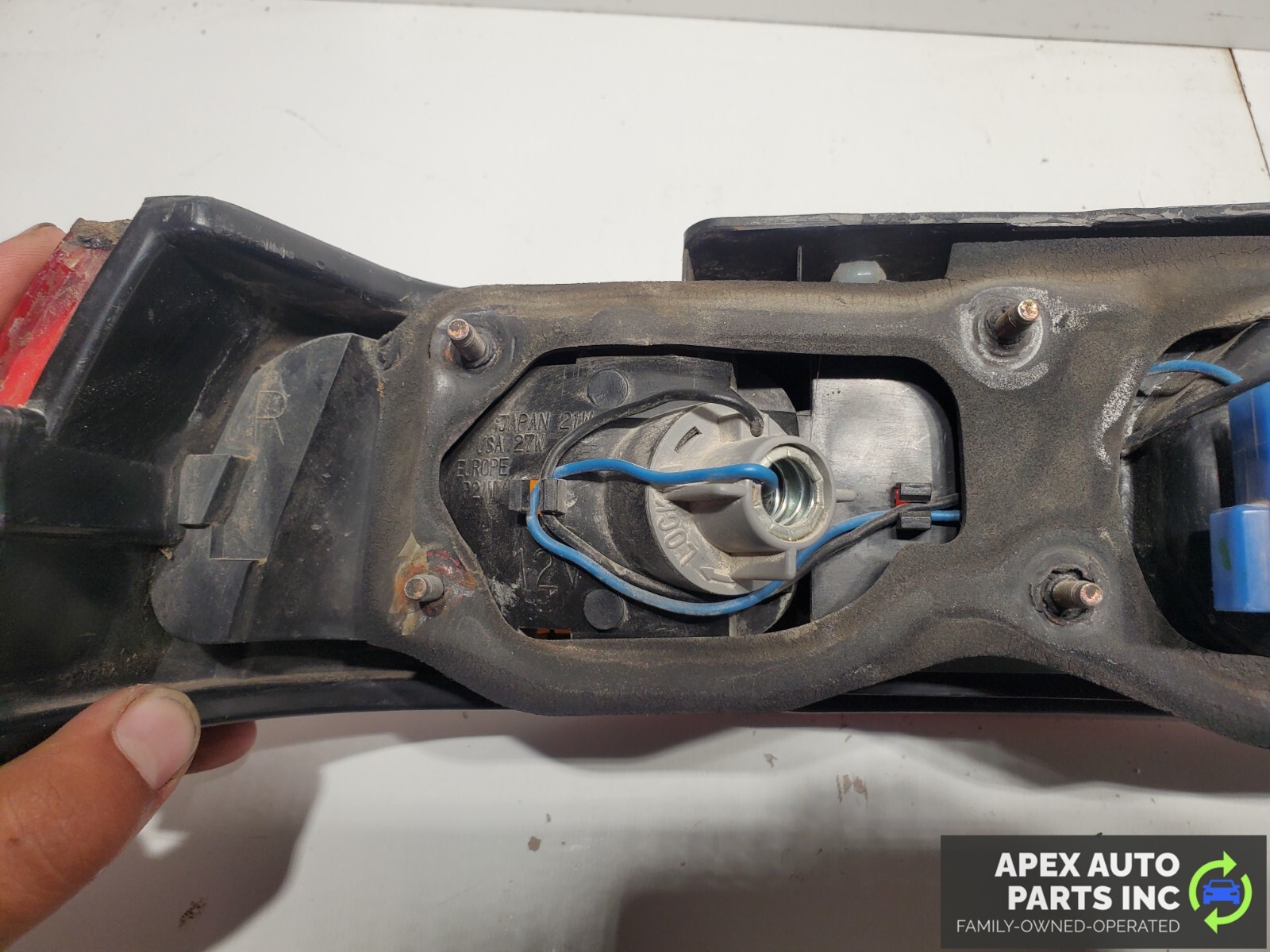 OEM 92-97 SUBARU SVX REAR RIGHT TAIL LIGHT LAMP - Image 7