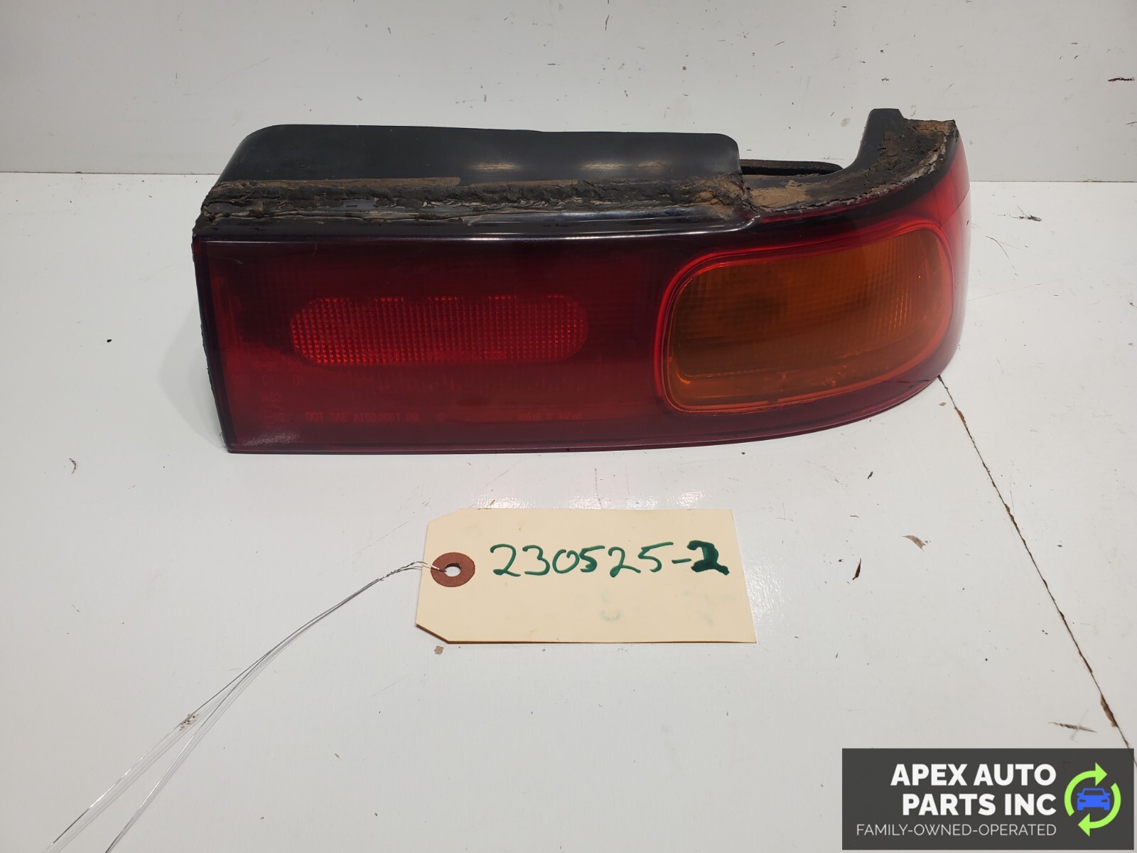 OEM 92-97 SUBARU SVX REAR RIGHT TAIL LIGHT LAMP