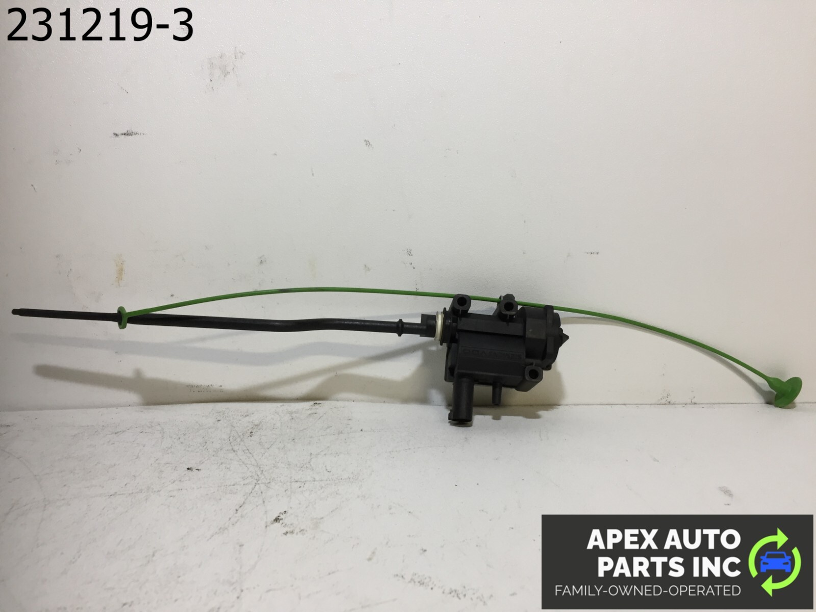 OEM BMW 328i 2009 Fuel Flap Actuator Motor 98588004 07-14