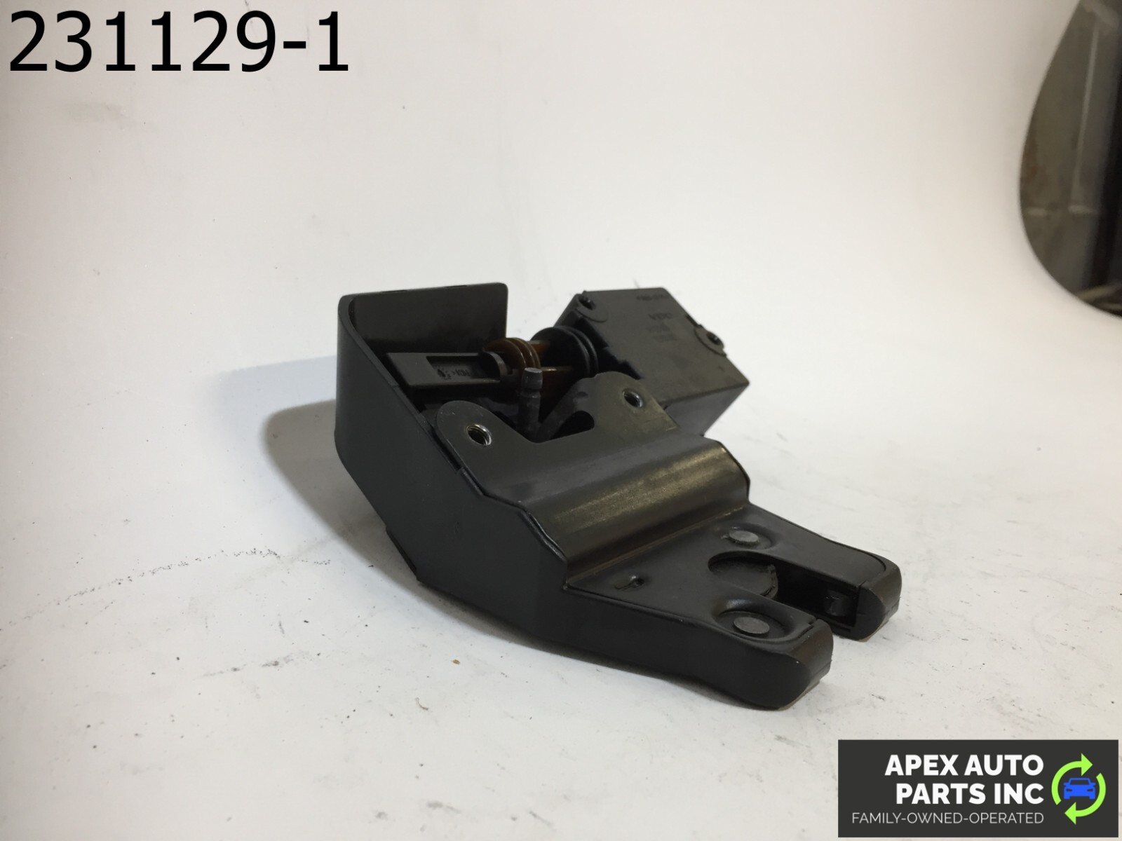 OEM BMW 745Li 2003 Rear Trunk Deck Lid Lock Latch Actuator - Image 6