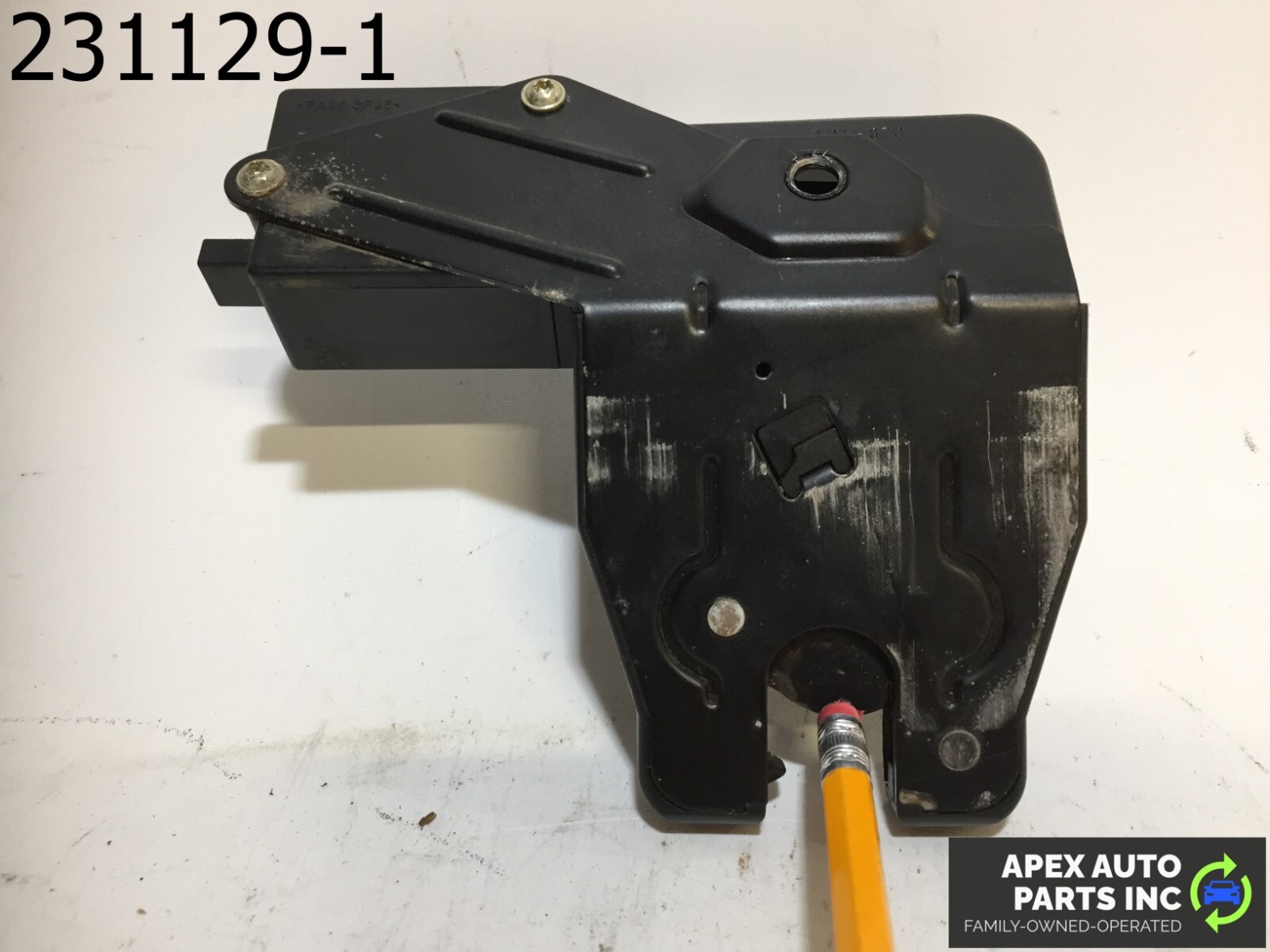 OEM BMW 745Li 2003 Rear Trunk Deck Lid Lock Latch Actuator