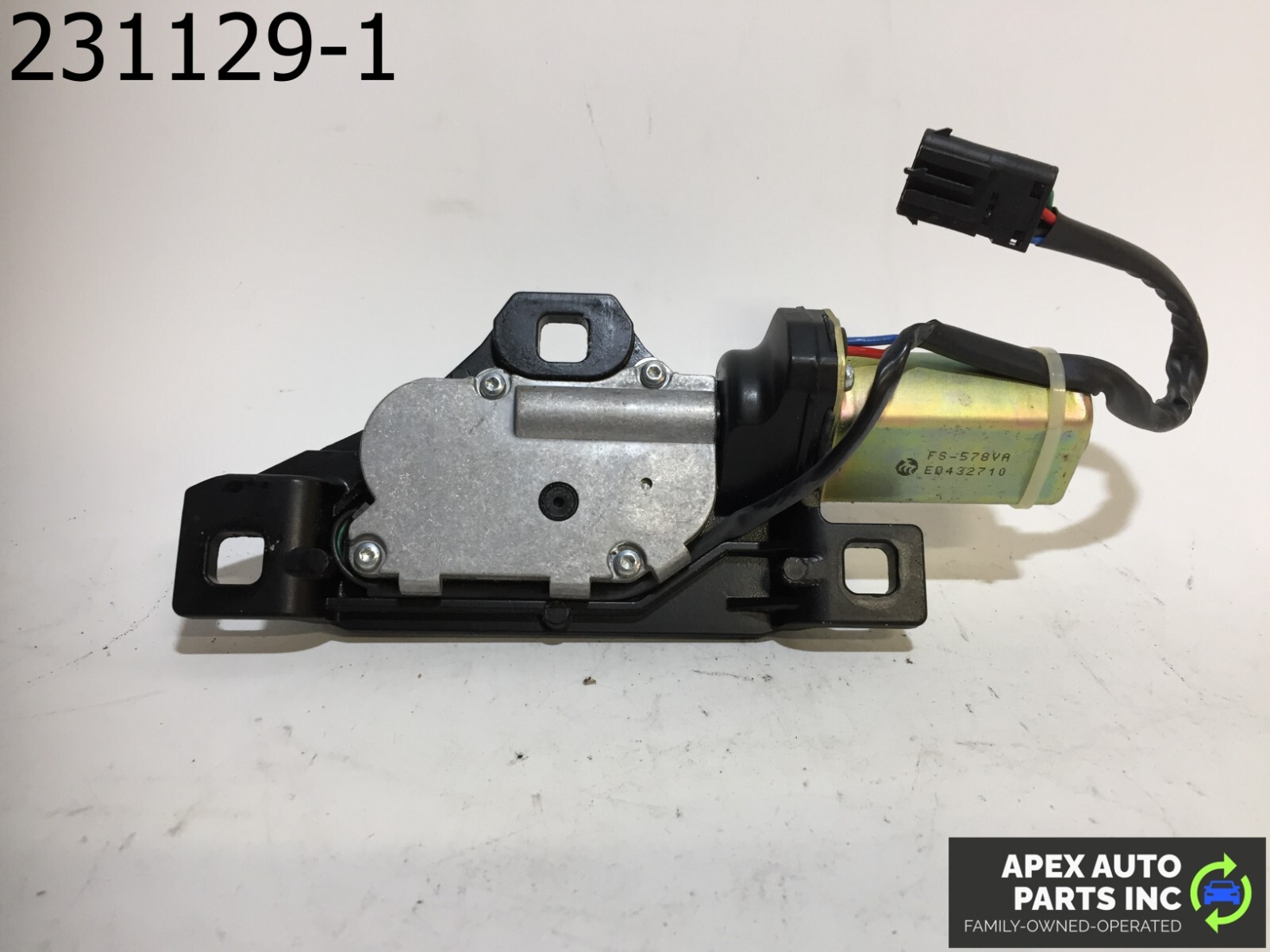 OEM BMW 745Li 2003 Trunk Lid Closer Actuator Lock Drive Motor - Image 5