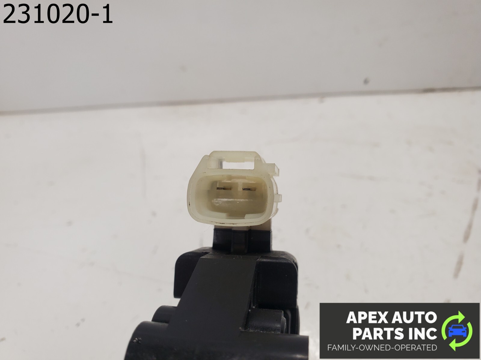 OEM Kia Sedona 08 left window Glass Motor - Image 8