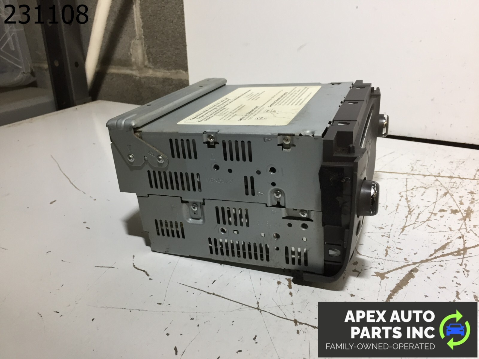 OEM Lexus GS300 2006 FRONT NAVIGATION RADIO STEREO GPS HEADUNIT CD PLAYER - Image 6