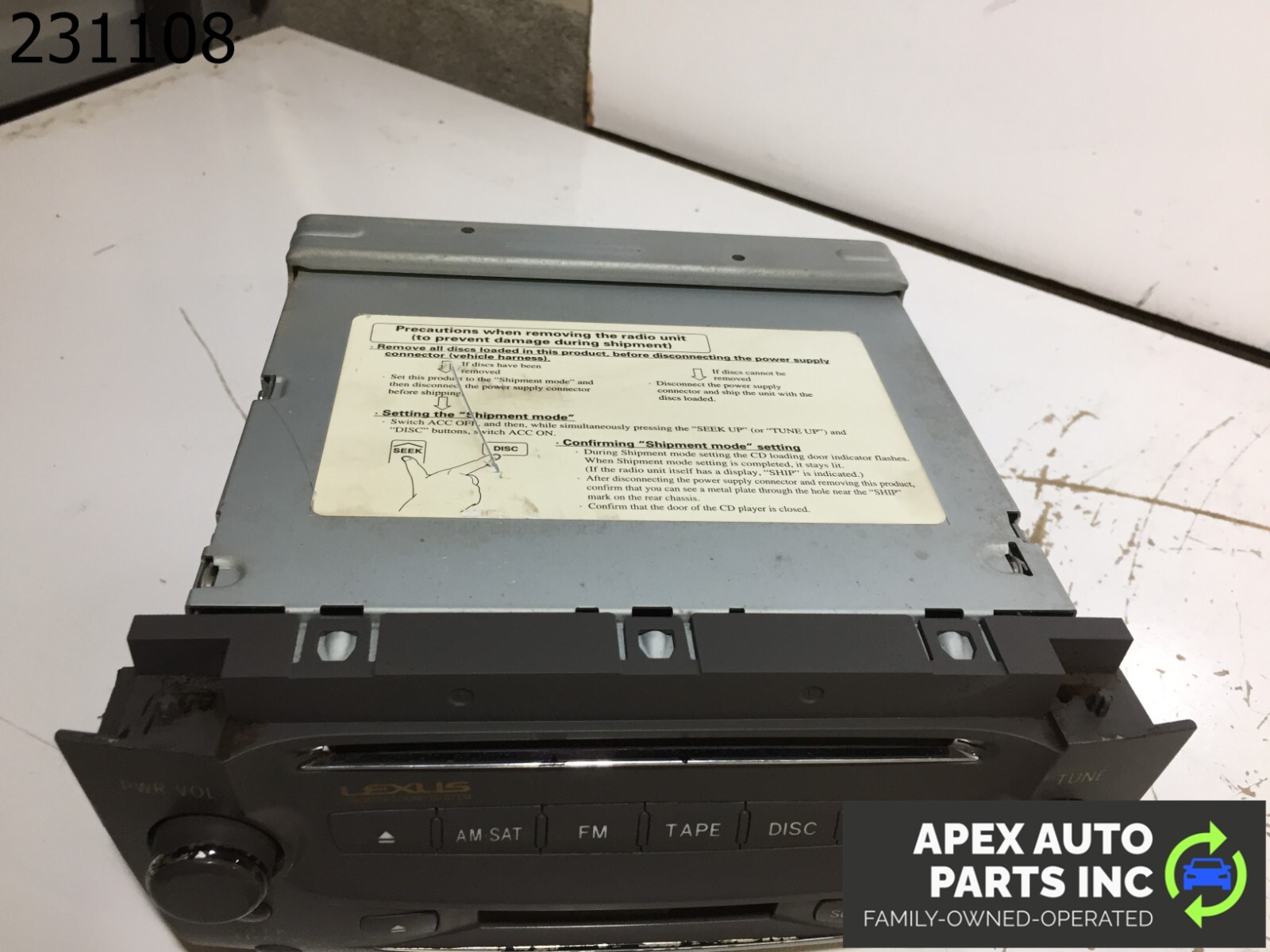 OEM Lexus GS300 2006 FRONT NAVIGATION RADIO STEREO GPS HEADUNIT CD PLAYER - Image 7