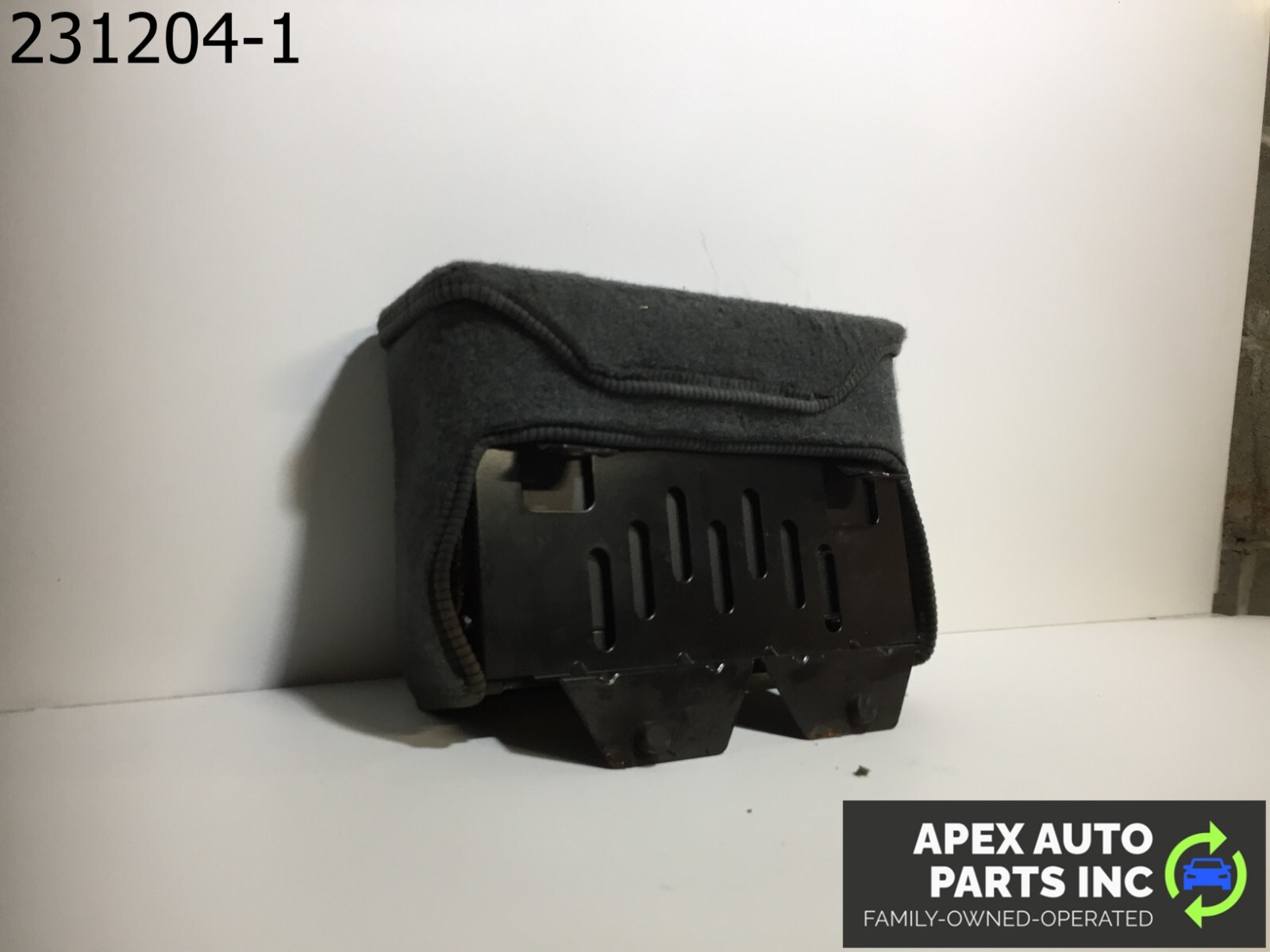 OEM Mercedes ES320 1998 CD Changer 6 Disk Player MC3198 0028207989 - Image 6