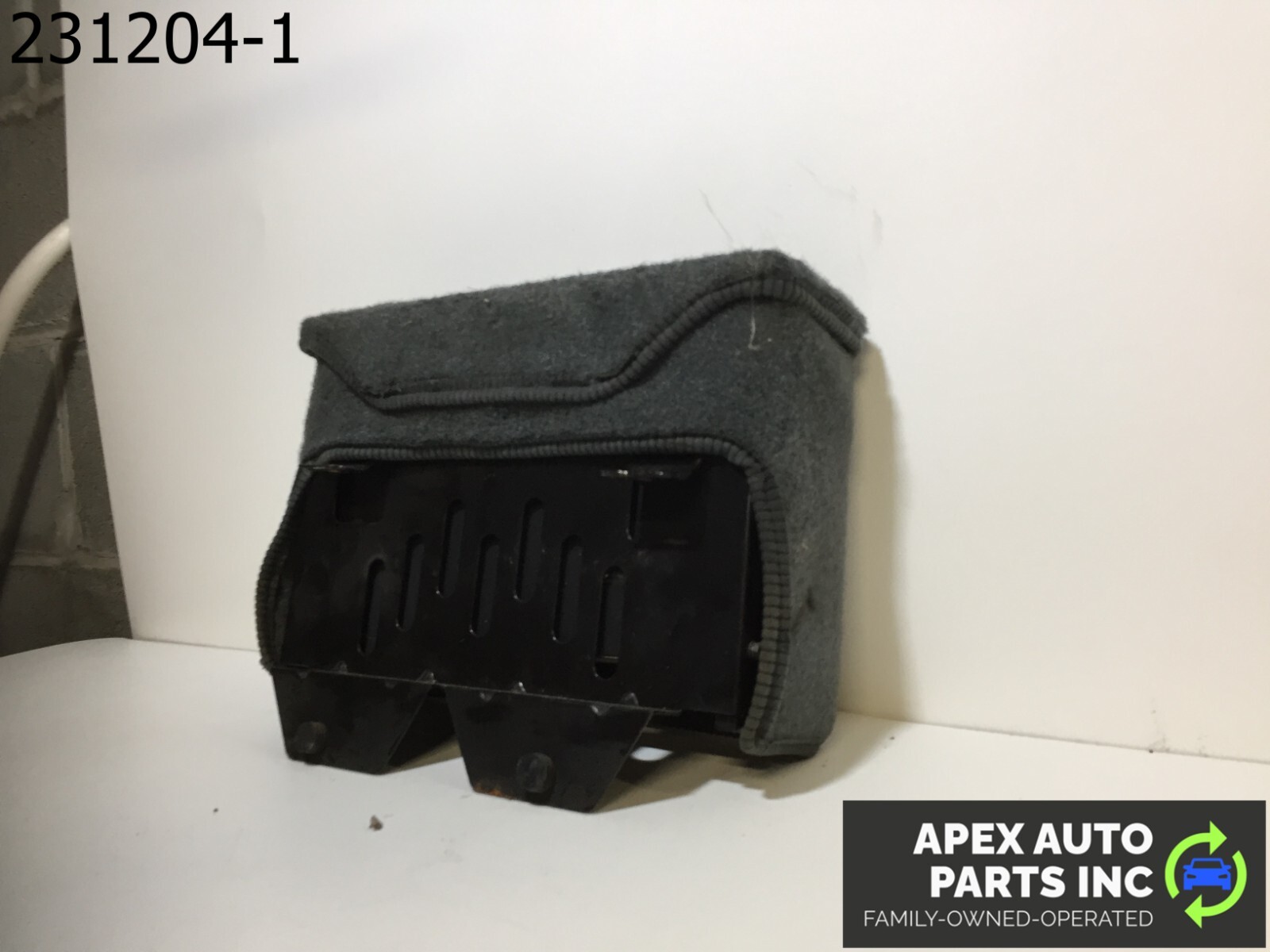 OEM Mercedes ES320 1998 CD Changer 6 Disk Player MC3198 0028207989 - Image 7