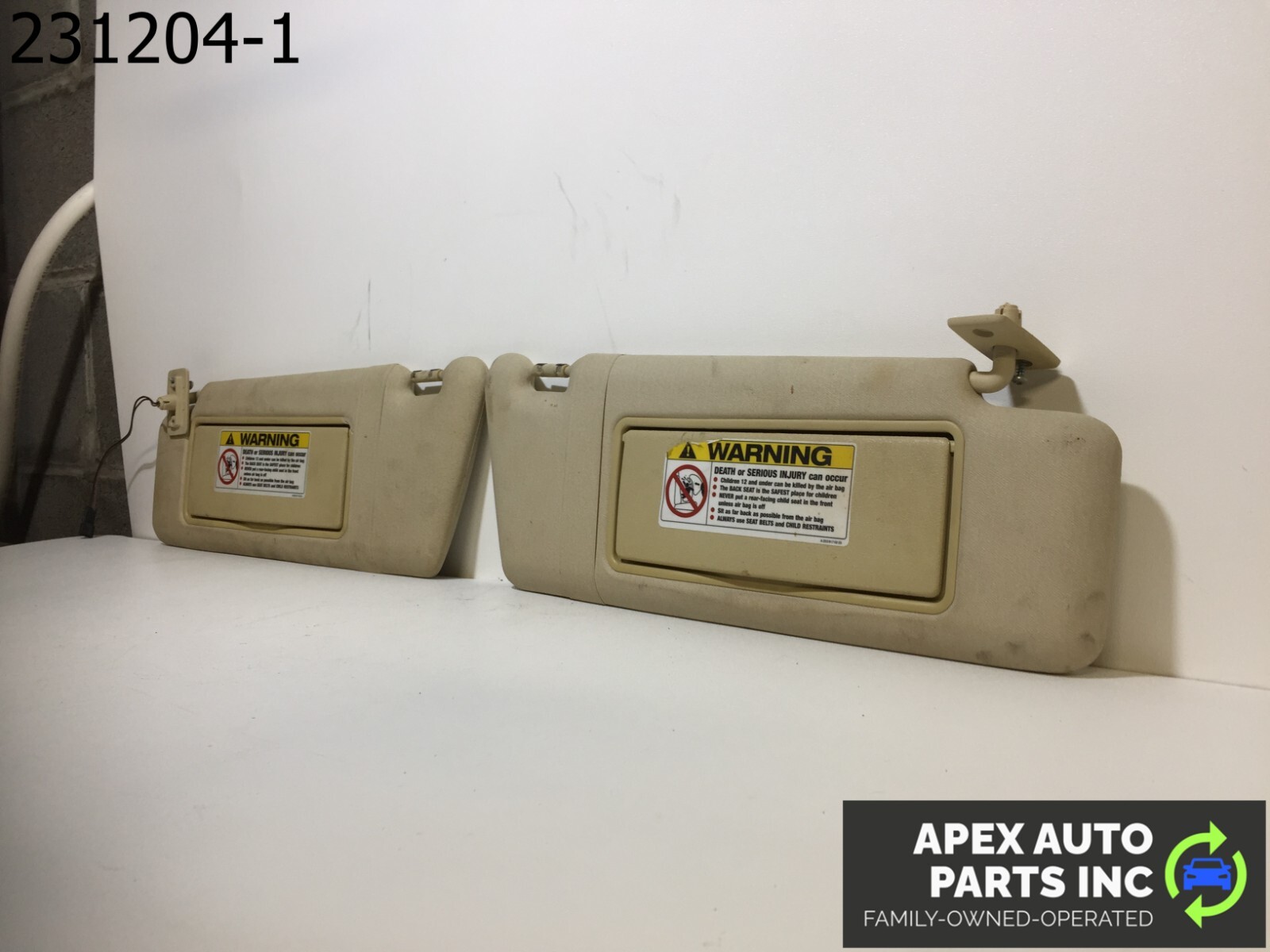 OEM Mercedes ES320 1998 sun visors set - Image 7