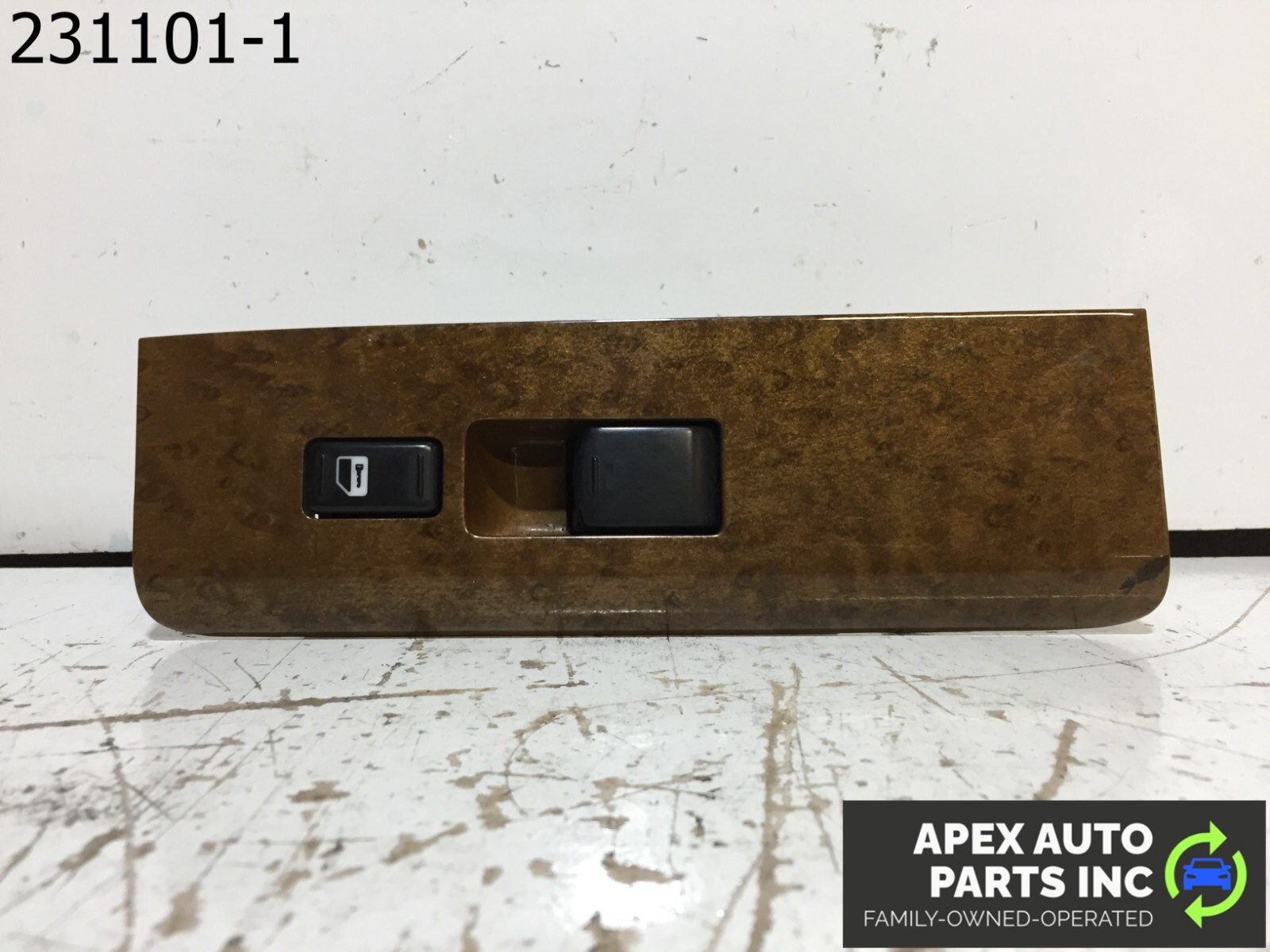 OEM Nissan Pathfinder 2005 RIGHT FRONT Window Switch OEM 25411EA002