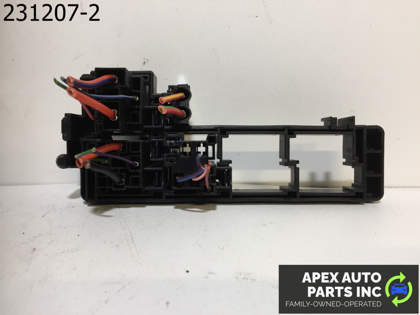 OEM Volkswagen CC 2012 fuse relay box mounting bracket 1K1937503A - Image 5