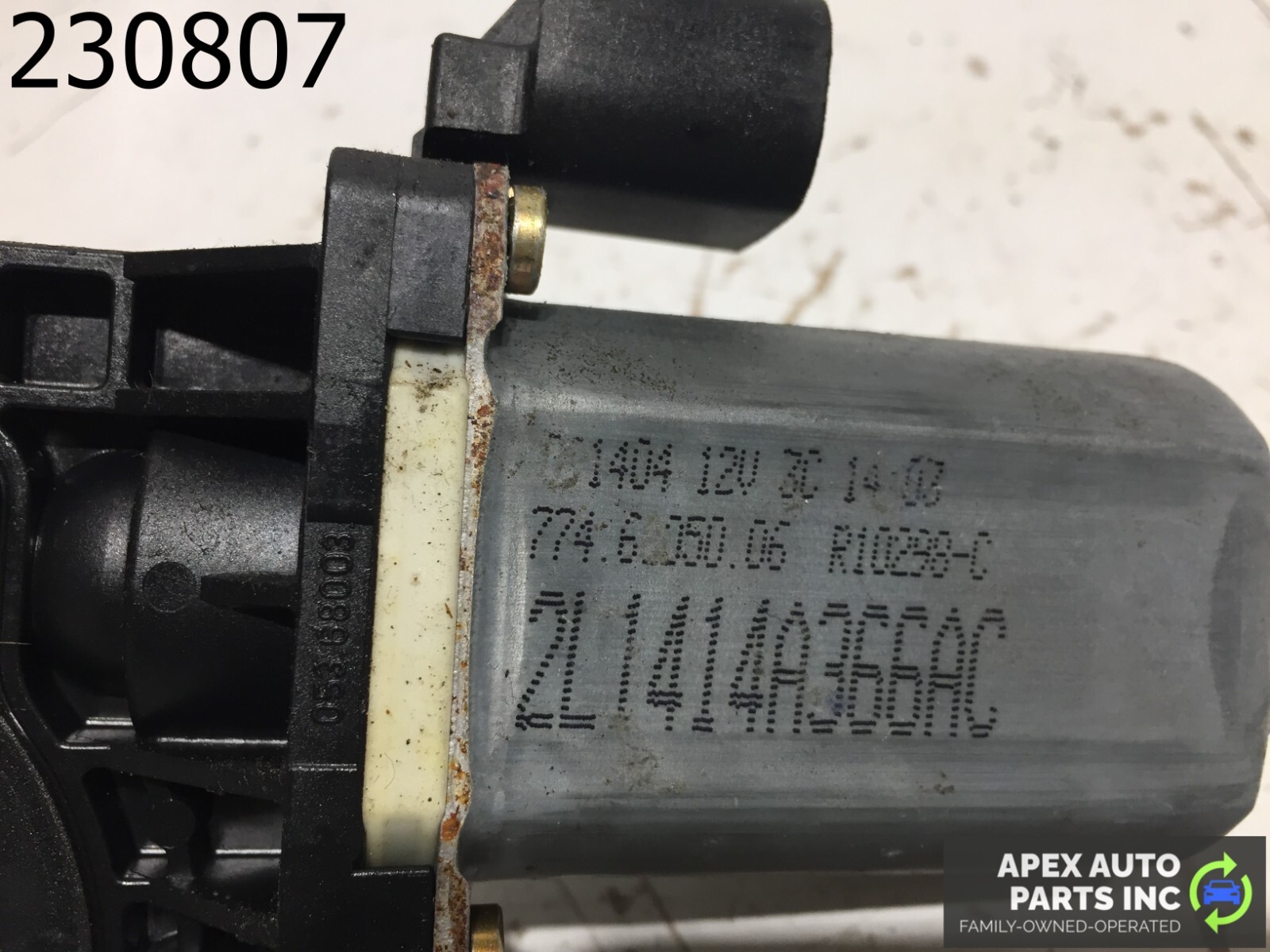 03-06 FORD EXPEDITION RIGHT REAR PASSENGER SIDE WINDOW MOTOR OEM 2L1414A366AC - Image 5