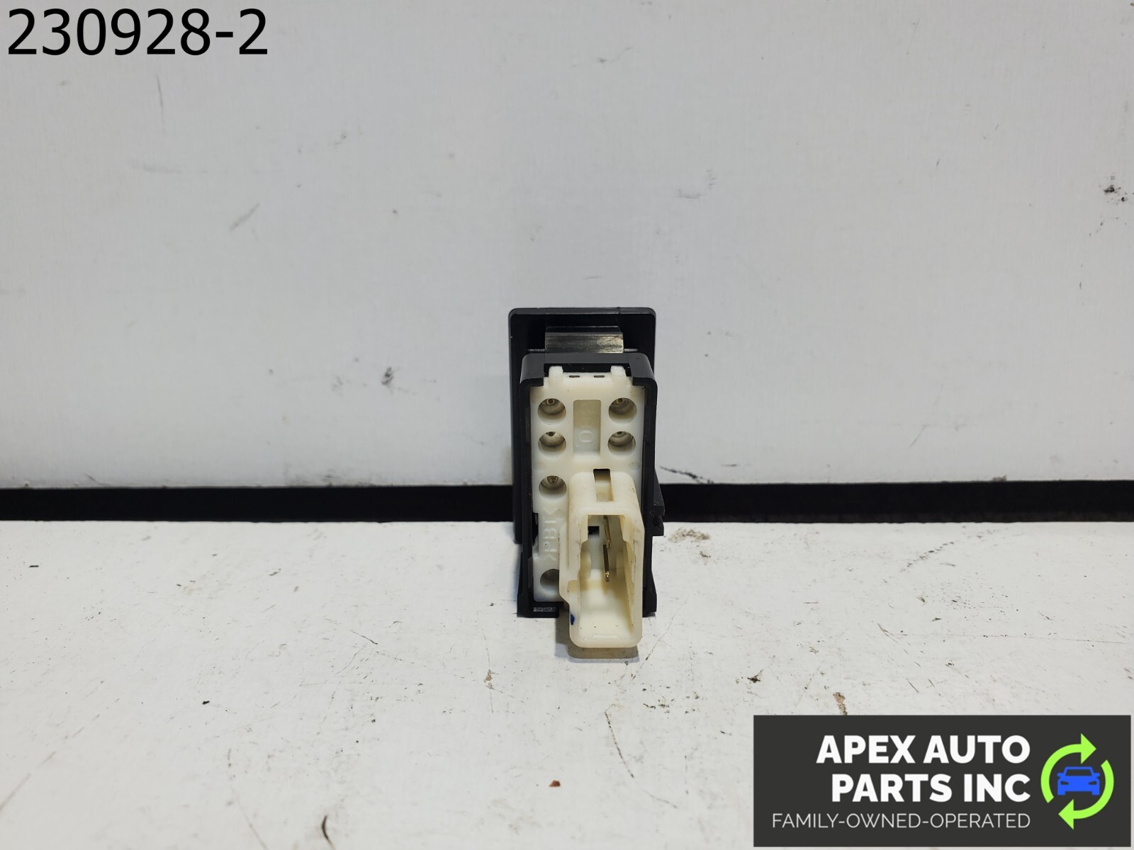 1999-2003 Lexus RX300 Security Indicator Light Alarm Control Switch 489082 OEM - Image 6