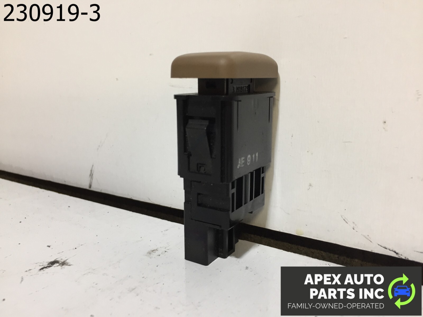 2001-06 Acura MDX Saddle Tan Cruise Control On Off Dash Control Switch - Image 5