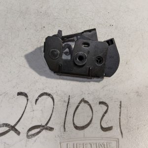 2003-14 VOLVO XC90 REAR RIGHT PASSENGER SIDE LOWER TRUNK LIFTGATE LOCK LATCH OEM