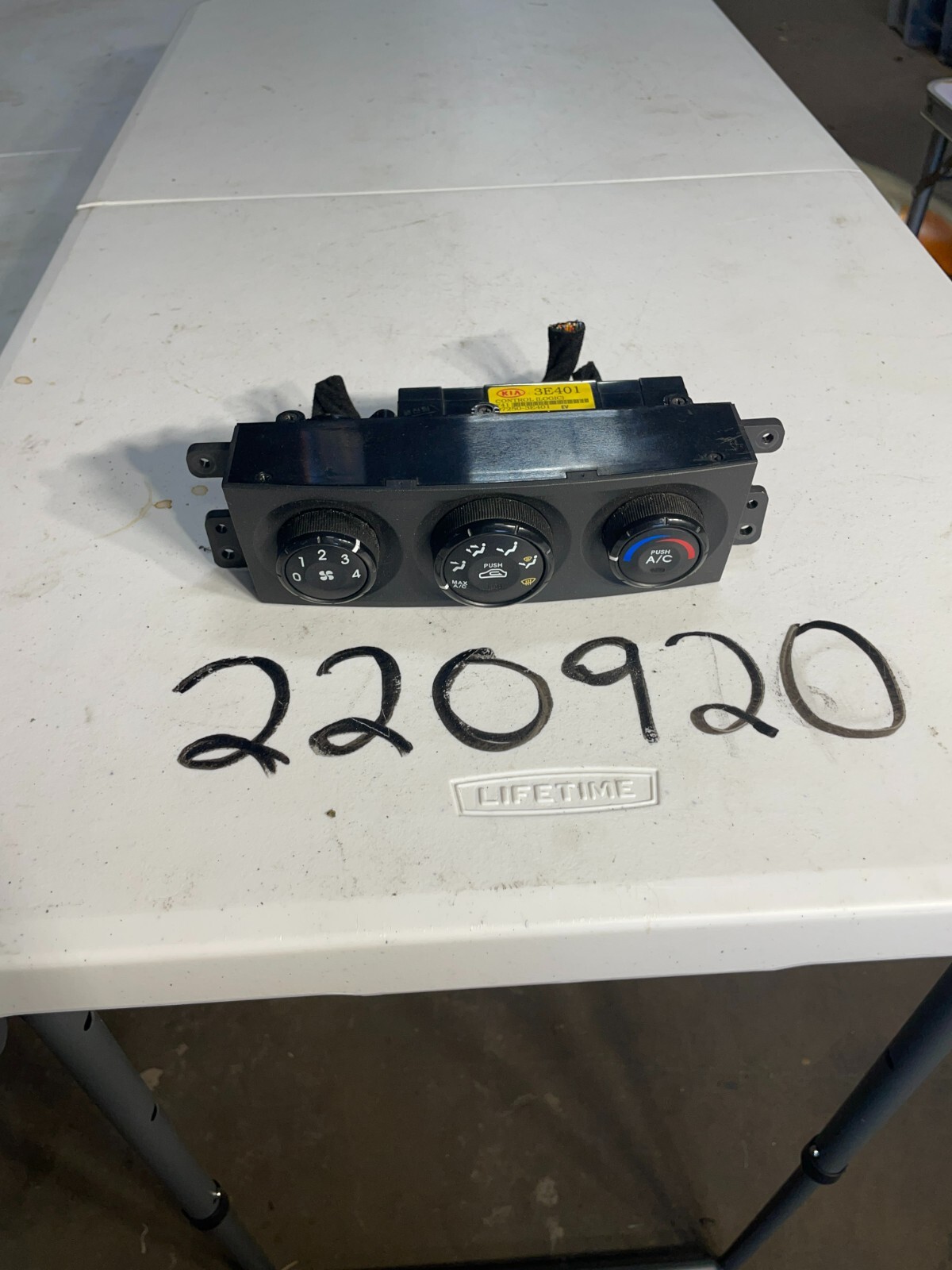 2003-2006 Kia Sorento EX LX climate A/C HVAC heat temp panel control unit OEM