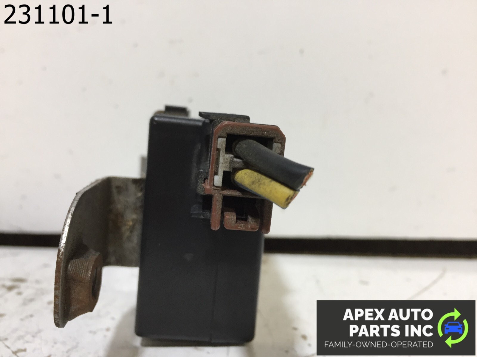 Defroster Relay Module RL 1999 2004 Rear Back Windshield Resister Control Unit - Image 8