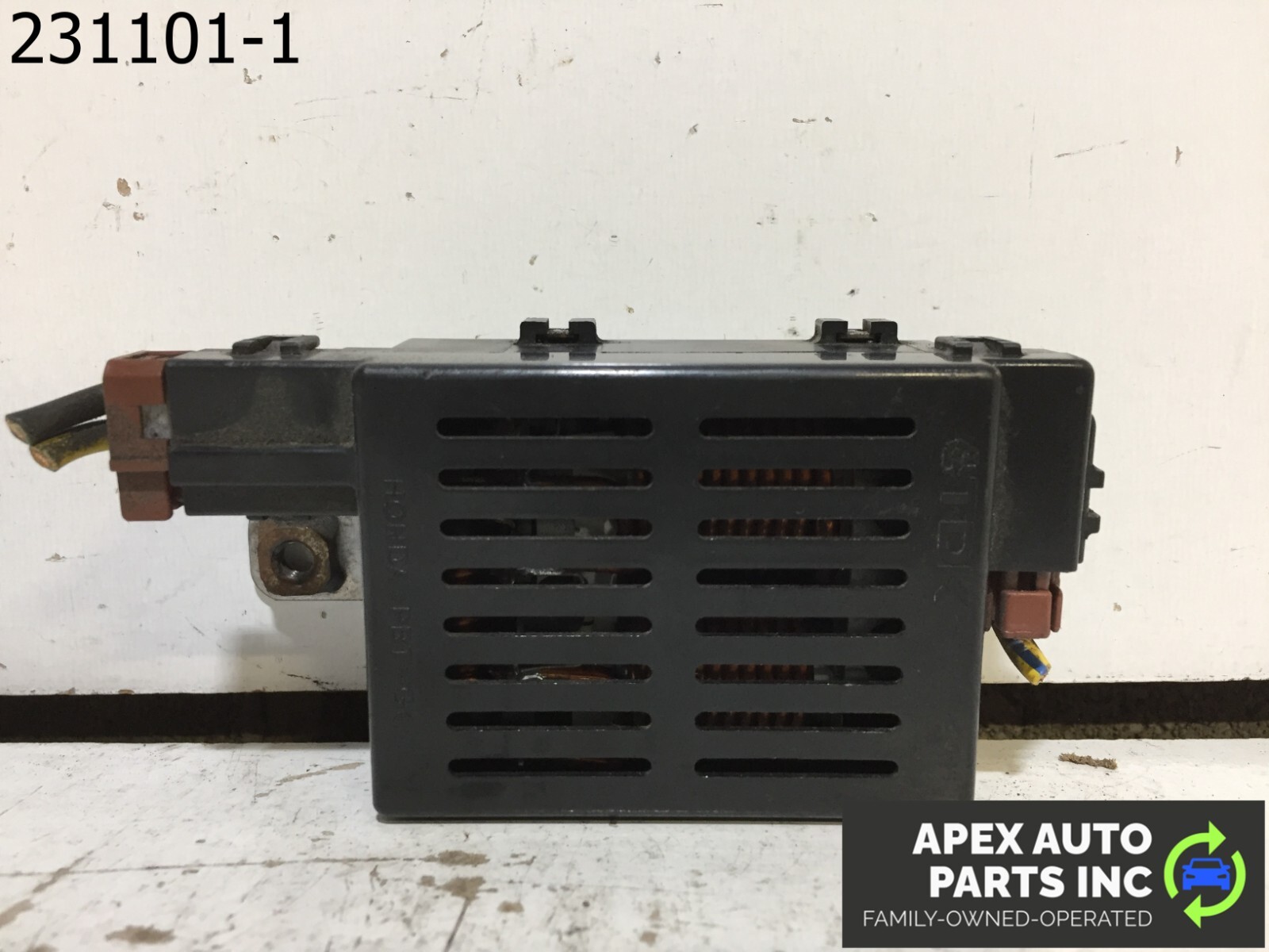 Defroster Relay Module RL 1999 2004 Rear Back Windshield Resister Control Unit